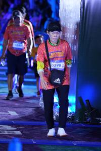 BIB: 200, 3598
                            <button type="button" onclick="openModal(26261658)" class="btn btn-primary btn-sm float-right btn-popup" data-toggle="modal" data-target=".modal-high-quality">
                        <i class="fas fa-shopping-cart"></i> Add to Cart
                    </button>
                                            <button type="button" onclick="isThisMe(26261658, true)" class="btn btn-success btn-sm float-right btn-popup btn-isme hidden" data-toggle="tooltip" data-placement="bottom" title="นี่คือรูปของคุณใช่ไหม คลิกที่นี่เพื่อเอาเข้าอัลบั้ม">
                        <i class="fas fa-plus"></i> Add to album
                    </button>
                    <button type="button" onclick="isThisMe(26261658, false)" class="btn btn-warning btn-sm float-right btn-popup btn-isnotme hidden">
                        <i class="fas fa-ban"></i> Remove from album
                    </button>